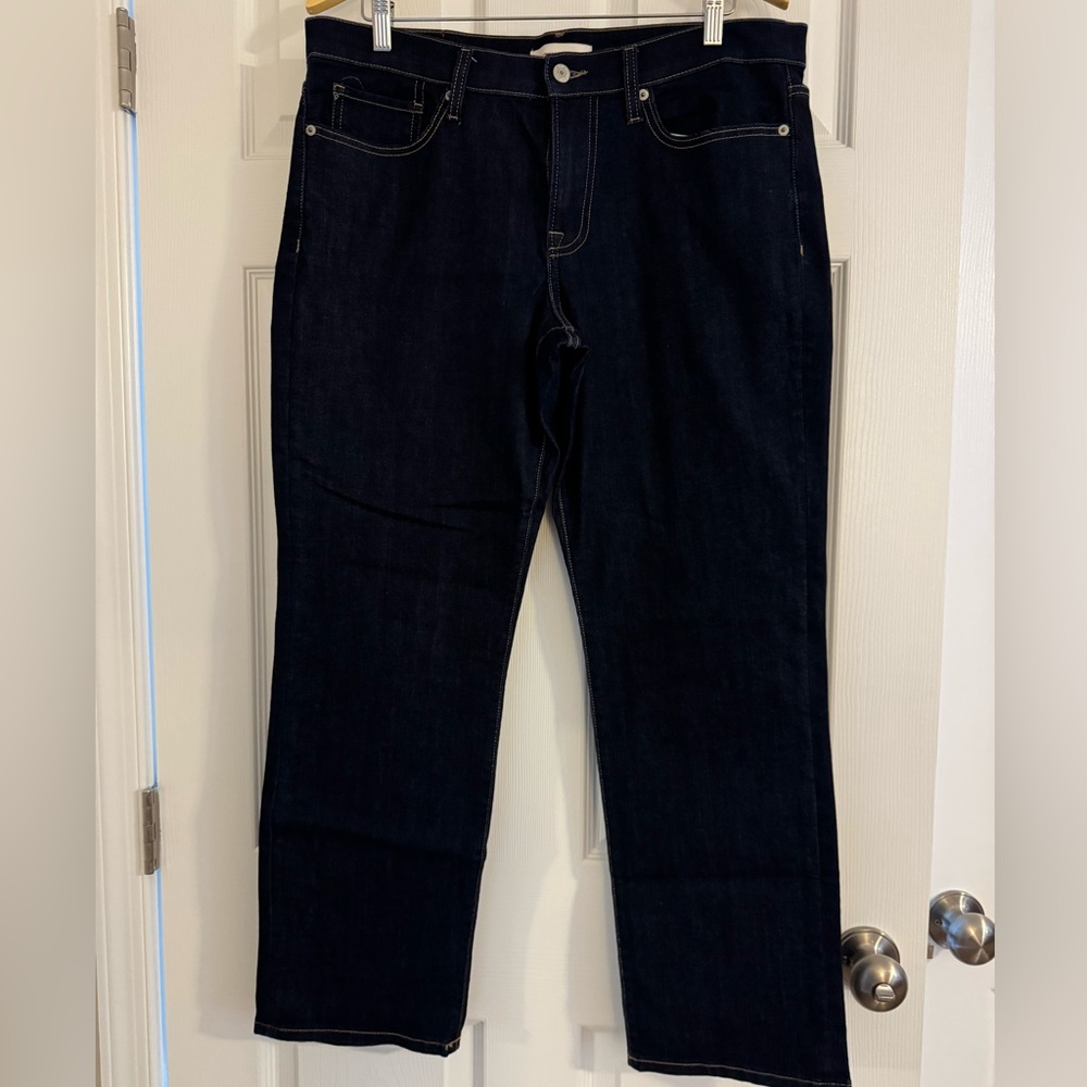 Lucky Brand Woman’s Dark Blue Mid Rise Straight Jeans